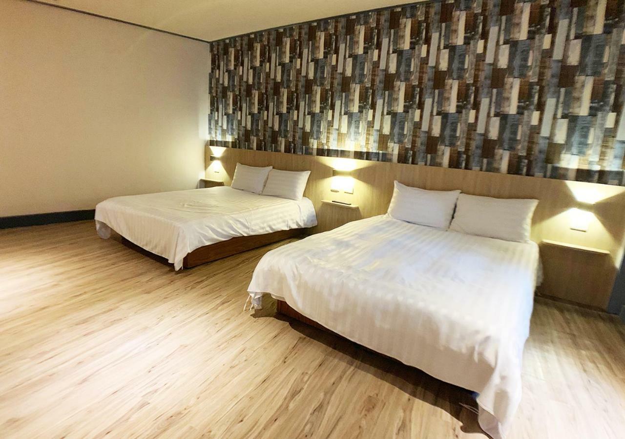 Win Inn Tainan Hotel I Buitenkant foto