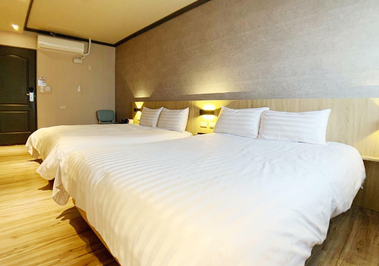 Win Inn Tainan Hotel I Buitenkant foto