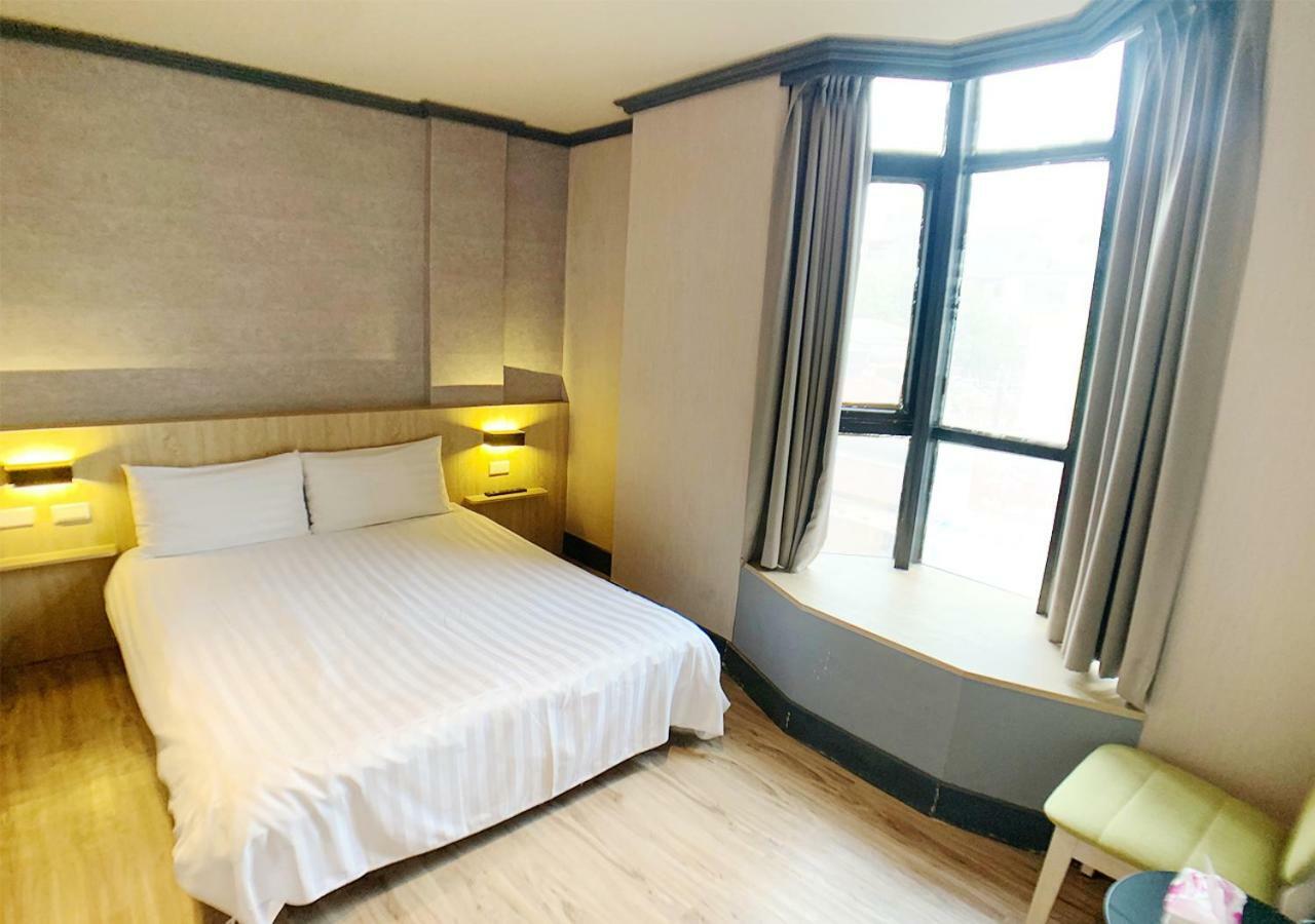 Win Inn Tainan Hotel I Buitenkant foto